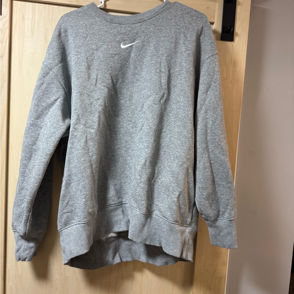 Nike Heather Gray Crewneck Sweater